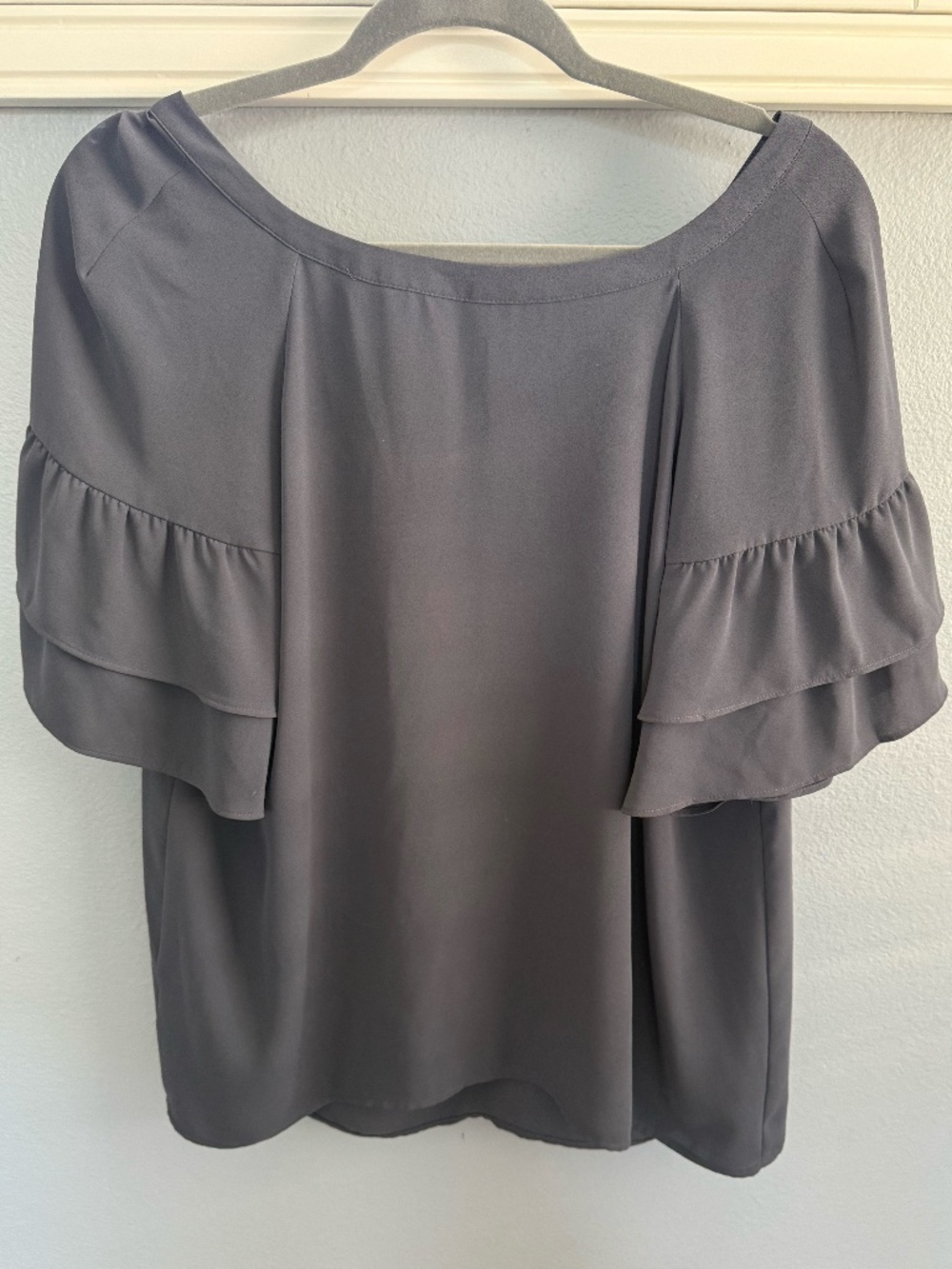 Ann Taylor LOFT Coastal Gray Tie Back Tiered Sleeve Blouse